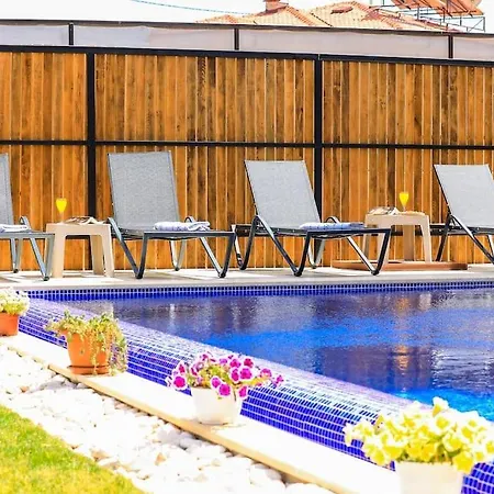 Kasli 1 Villa